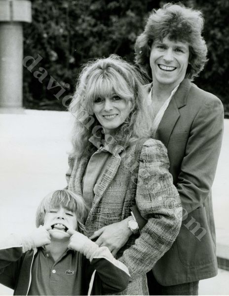Jeff Conaway, wife, Rhona, son, Emerson .1982.jpg